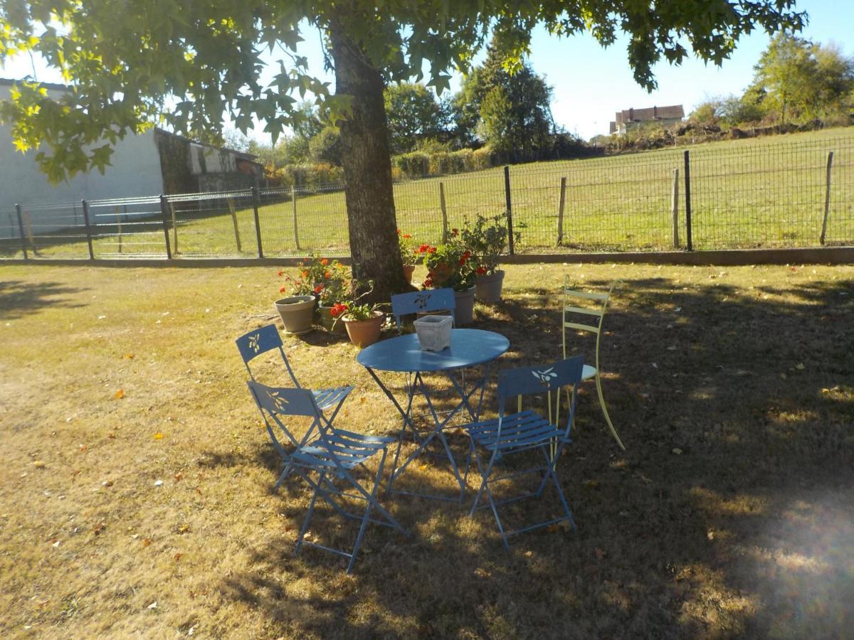 Charmant Appartement Dans Maison De Caractere Saint-Brice-sur-Vienne Luaran gambar