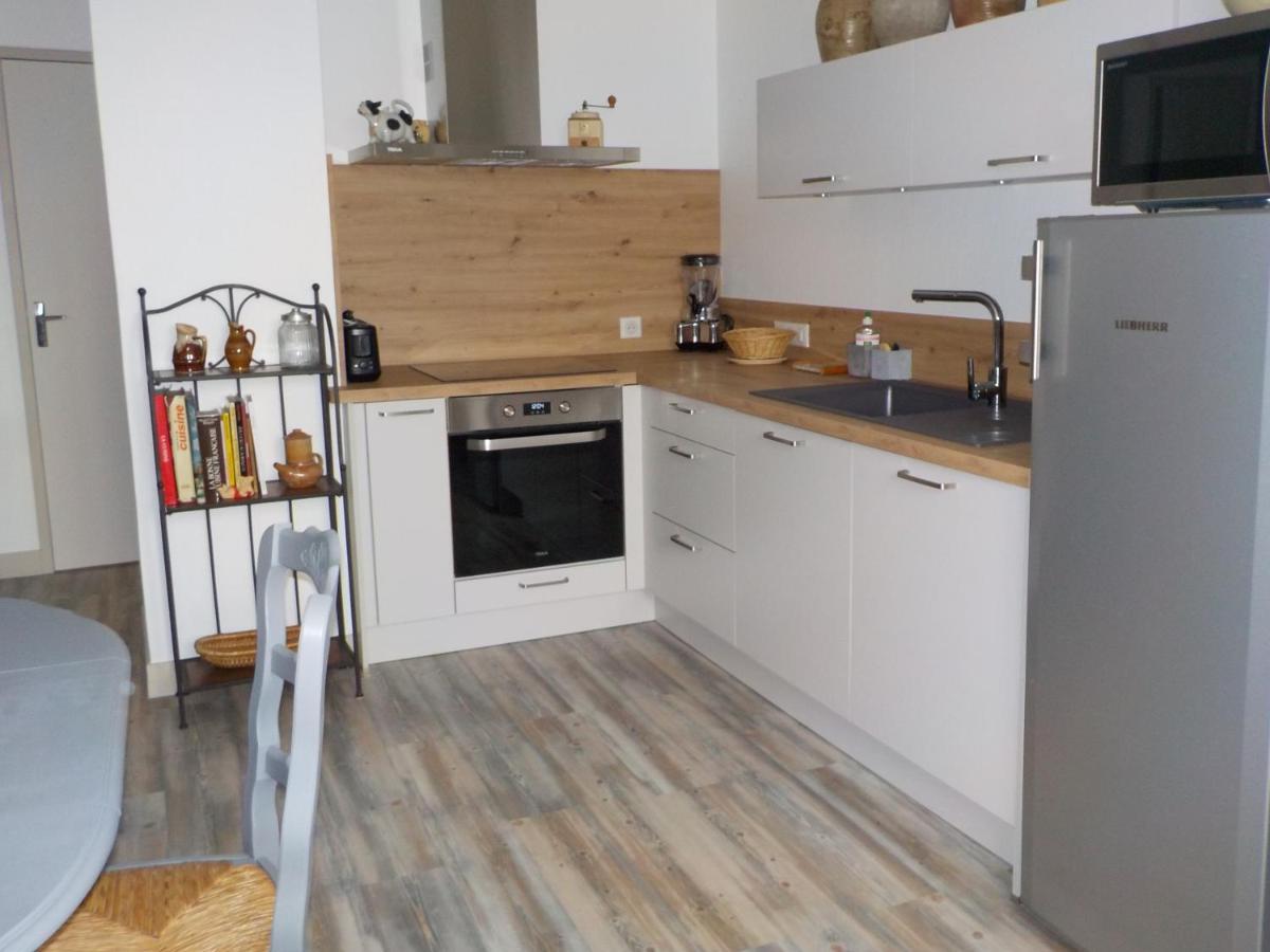 Charmant Appartement Dans Maison De Caractere Saint-Brice-sur-Vienne Luaran gambar
